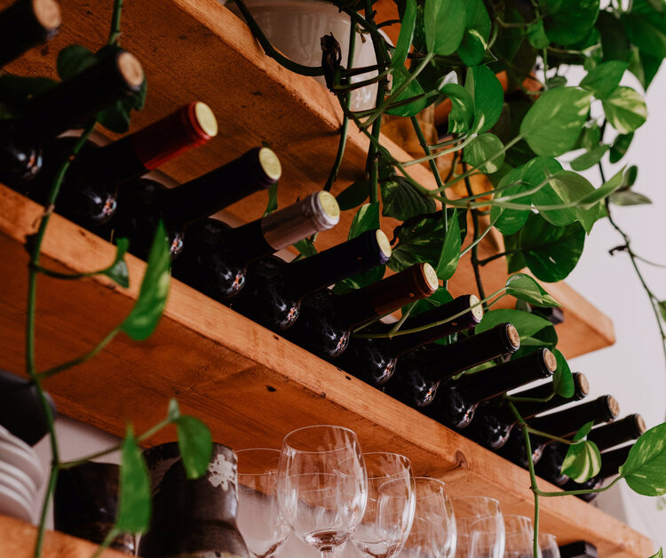 wine-shelves copie.jpg